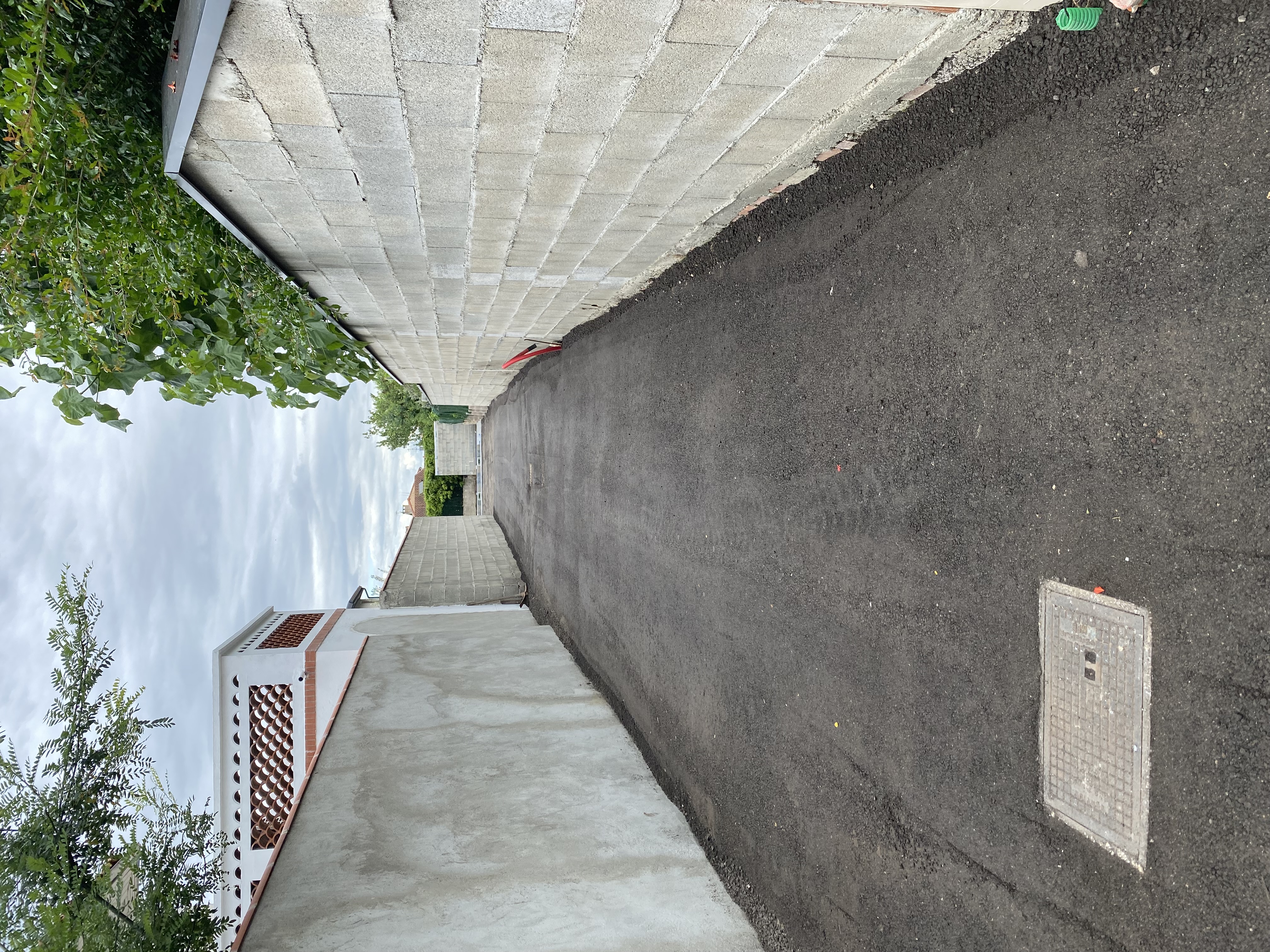 Chemin d'accès maison individuelle